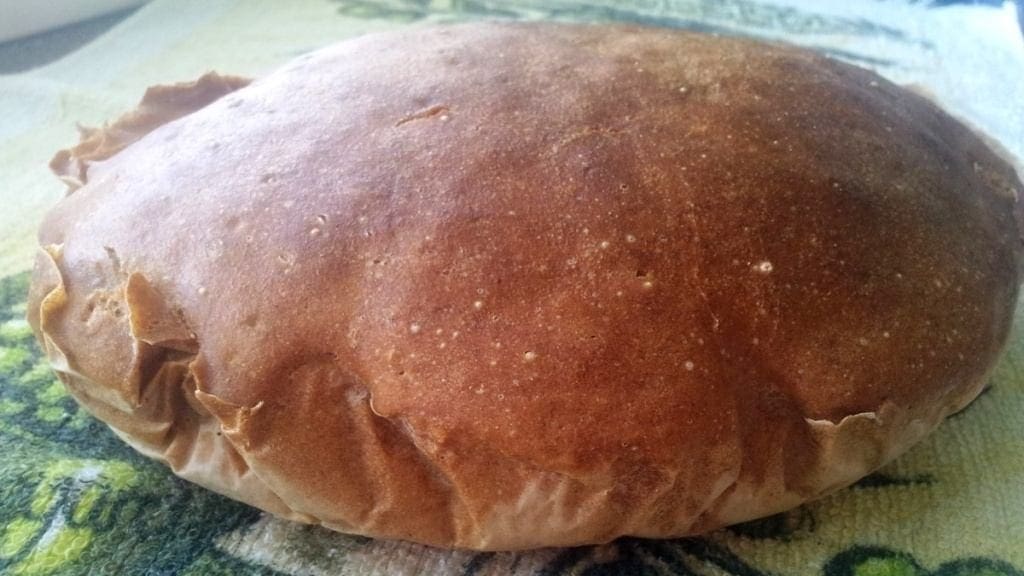 domáci celozrnný chlieb